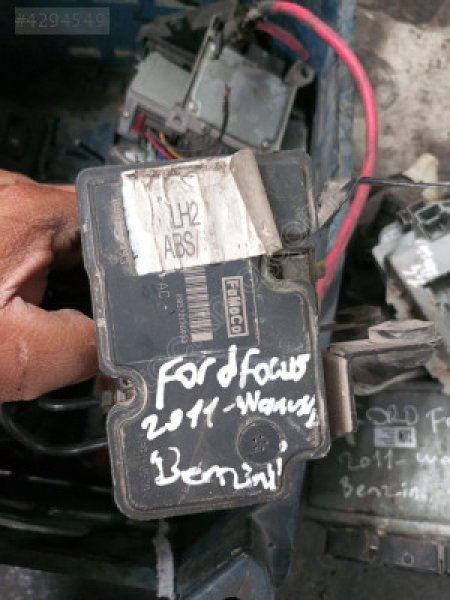 ford focus 2011 model vanuslu benzinli abs beyni