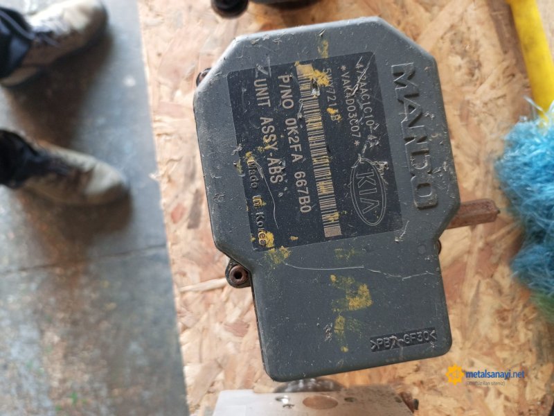 HYUNDAİ KİA CARNİVAL ABS BEYNİ 5WY7213B 0K2FA 667B0