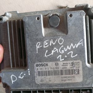 Reno laguna 2.2 motor beyni
