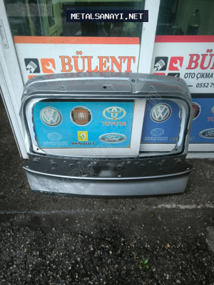 Hyundai Bayon bagaj kapağı orijinal çıkma