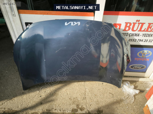 Kia Stonic motor kaputu orijinal çıkma