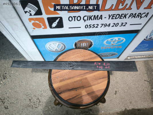 Kia Rio ön kapı bandı orijinal çıkma
