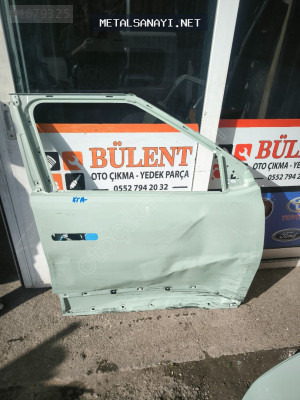 Kia EV3 sağ ön kapı orijinal çıkma