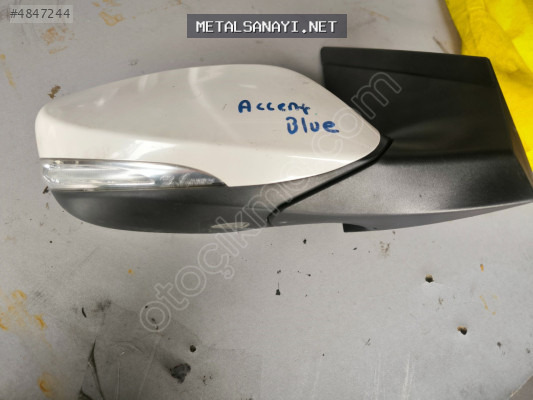 Hyundai Accent Blue sağ ayna orijinal çıkma