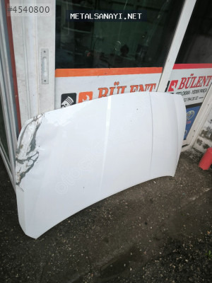 Hyundai i20 motor kaputu orijinal çıkma
