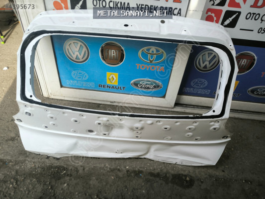 Hyundai Bayon bagaj kapağı orijinal çıkma