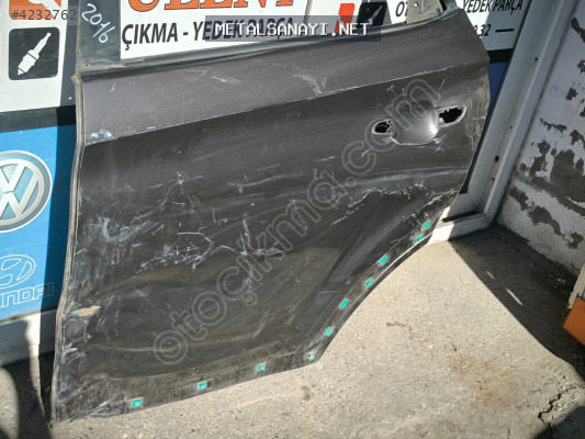 Hyundai Tucson sol arka kapı orijinal çıkma