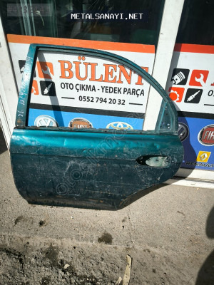 Kia Sephia sol arka kapı orijinal çıkma
