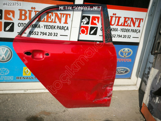 Kia Rio sağ arka kapı orijinal çıkma