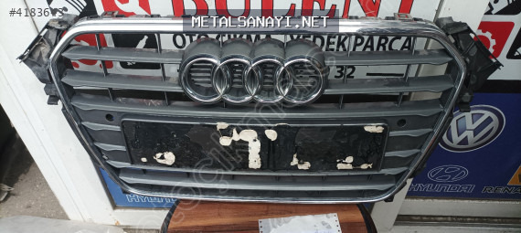 AUDİ A4 ön panjur orijinal çıkma