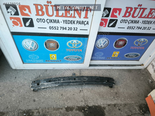 Hyundai Getz ön tampon demiri orijinal çıkma