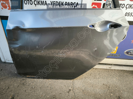 Hyundai İ30 sol arka kapı orijinal çıkma