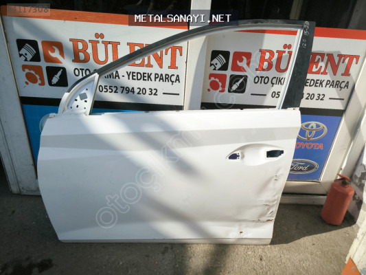 Hyundai İ20 sol ön kapı