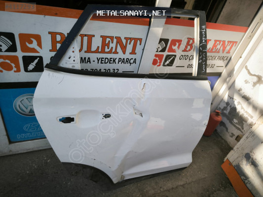 Hyundai Tucson sağ arka kapı