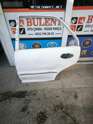 Hyundai Accent sol arka kapı