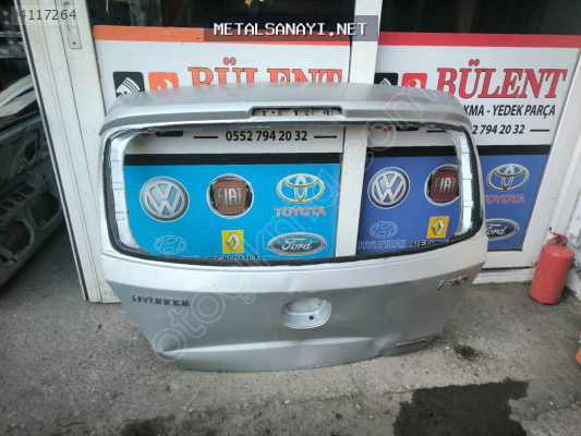 Hyundai İ30 bagaj kapağı