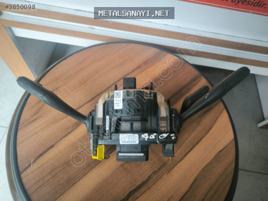 Audi Q7 sinyal kolu orijinal çıkma