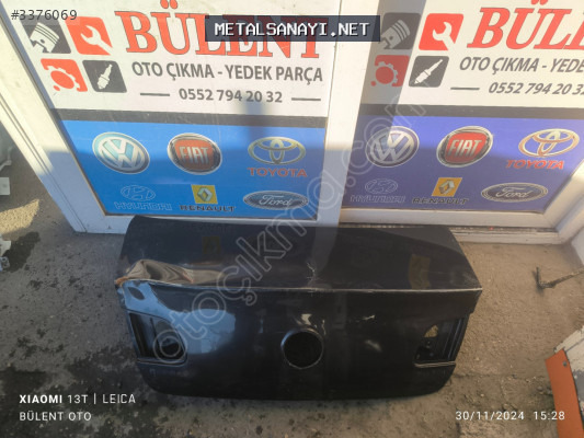 Volkswagen Passat B6 bagaj kapağı orijinal çıkma