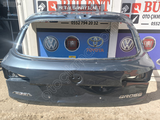 Fiat Egea Cross bagaj kapağı orijinal çıkma