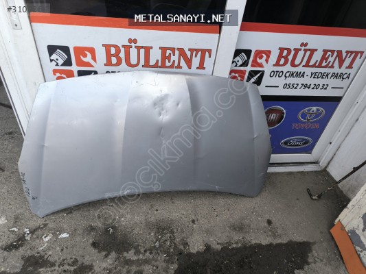 Hyundai i20 motor kaputu orijinal çıkma