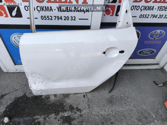Volkswagen Polo sol arka kapı orijinal çıkma