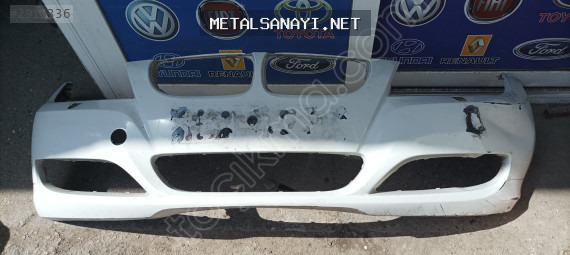 BMW 3 serisi E90 ön tampon orijinal çıkma