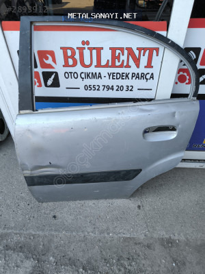 Kia Rio sol arka kapı orijinal çıkma
