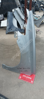 Volvo V40 sol ön çamurluk orijinal çıkma