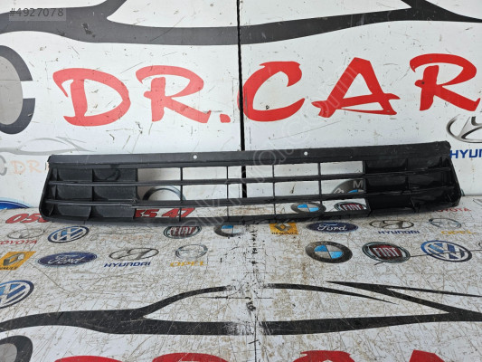 VOLKSWAGEN POLO ÖN TAMPON ORTA IZGARA ORJİNAL ÇIKMA 2G0853677AB