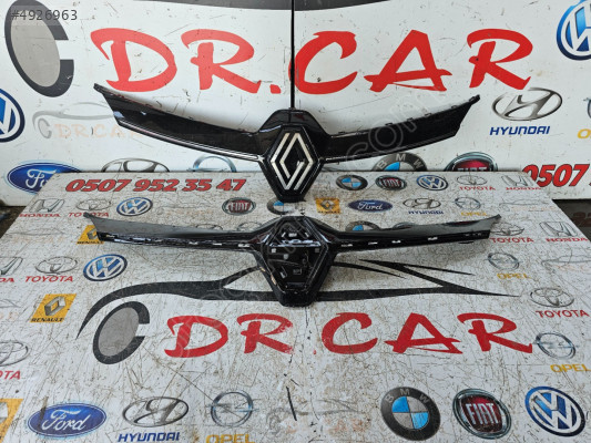 RENAULT CLİO 5.5 ÖN PANJUR ORJİNAL ÇIKMA PARÇA 623841043R