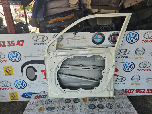 SSANGYONG KORANDO SAĞ ÖN KAPI ORJİNAL ÇIKMA PARÇA