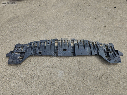 TOYOTA AURİS ÖN TAMPON ALT MUHAFAZA ORJİNAL ÇIKMA 5261802040