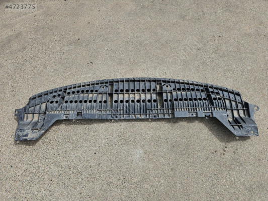TOYOTA COROLLA 2006-13 ÖN TAMPON ALT MUHAFAZA ORJİNAL 5261812020