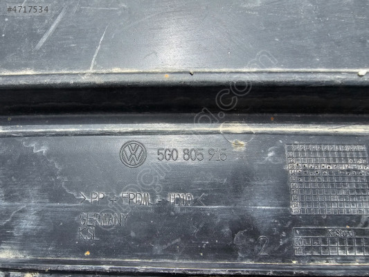VOLKSWAGEN GOLF 7 ÖN TAMPON ALT MUHFAZA ORJİNAL ÇIKMA 5G0805915