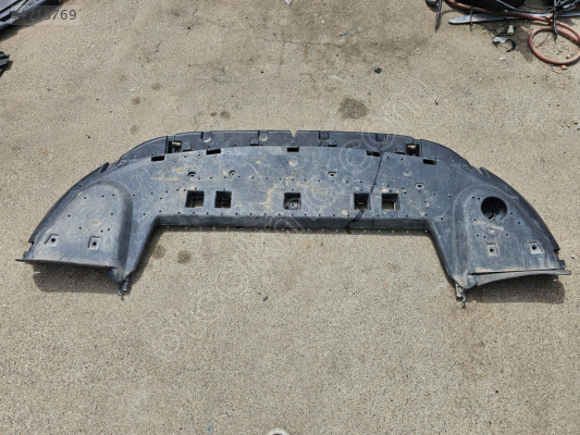 PEUGEOT 3008-5008 ÖN TAMPON ALT MUHAFAZA ORJİNAL 9811450077