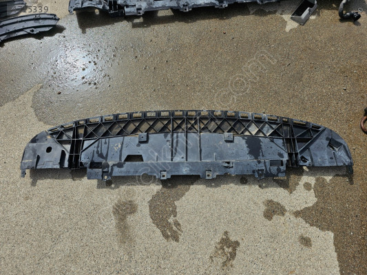 RENAULT KANGOO 3 ÖN TAMPON ALT MUHAFAZA ORJİNAL ÇIKMA 8200501560