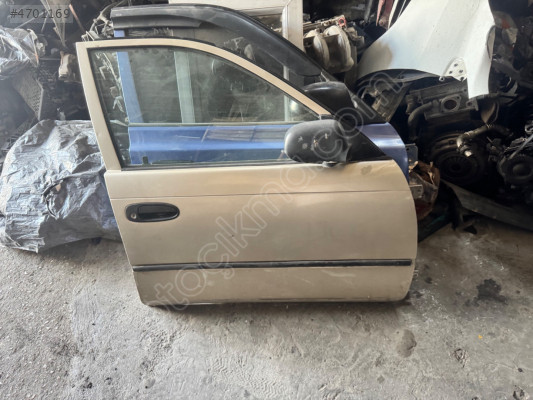 TOYOTA COROLLA A101 KASA SAĞ ÖN KAPI ORJİNAL ÇIKMA PARÇA