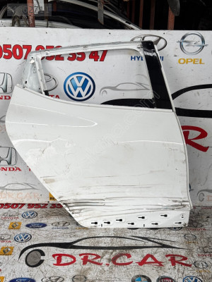 RENAULT CLİO 4 SAĞ ARKA KAPI ÇIKMA ORJİNAL AZ HASARLI