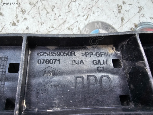 RENAULT CLİO 5 ÖN PANEL BAĞLANTI BRAKETİ ORJİNAL 625B59050R