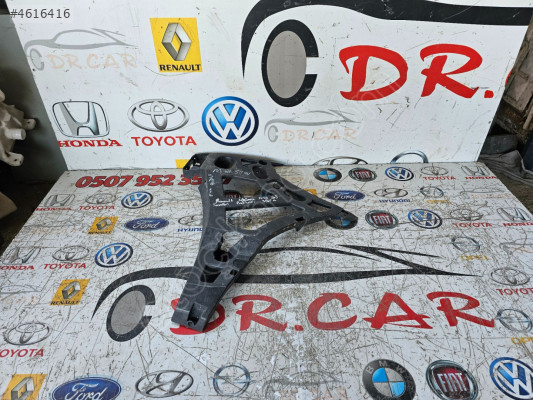 RENAULT MEGANE 3 SAĞ ARKA TAMPON BRAKETİ ORJİNAL 791820002R