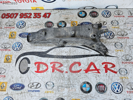 VOLVO XC90 SOL ÖN ÇAMURLUK BAĞLANTI BRAKETİ ORJİNAL 31391777