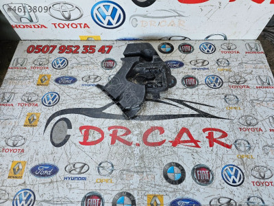 VOLVO V40 SAĞ ARKA TAMPON BRAKETİ ORJİNAL ÇIKMA PARÇA 31395104