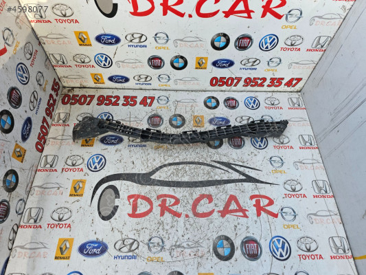 TOYOTA COROLLA 13-16 SAĞ ARKA TAMPON BRAKETİ ORJİNAL 5257502140