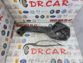 RENAULT TRAFİC 3 ÖN PANEL BAĞLANTI BRAKETİ ORJİNAL 625006416R