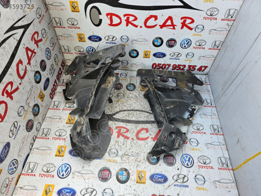 RENAULT CLİO 5 SAĞ-SOL ÖN TAMPON BRAKETİ ORJİNAL 960168135R