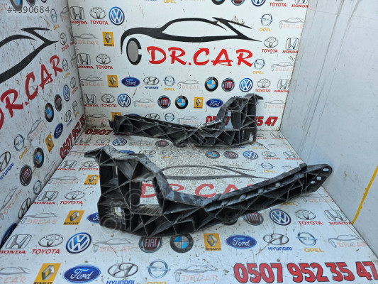 AUDİ Q2 2022 SAĞ-SOL FAR BRAKETİ ORJİNAL ÇIKMA PARÇA 2225548426
