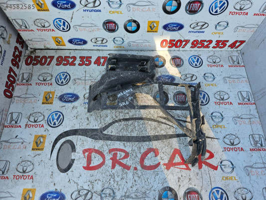 RENAULT MEGANE 2 SAĞ ÖN TAMPON BRAKETİ ORJİNAL 8200412403 4.