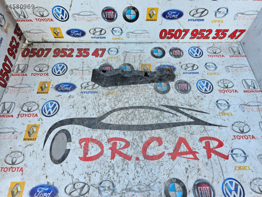 HYUNDAİ ACCENT ERA SAĞ ÖN TAMPON BRAKETİ ORJİNAL 865961E000 4.