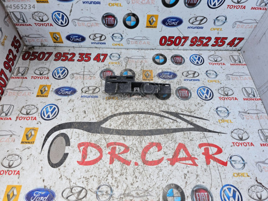 RENAULT LAGUNA 2 ARKA TAMPON BRAKETİ ORJİNAL ÇIKMA 7700420436 3.