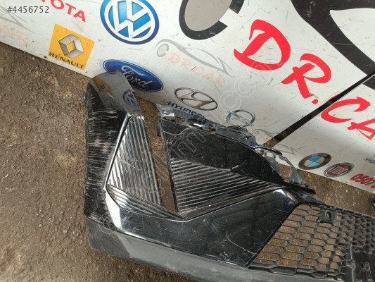 PEUGEOT 408 ÖN TAMPON ORJİNAL ÇIKMA PARÇA